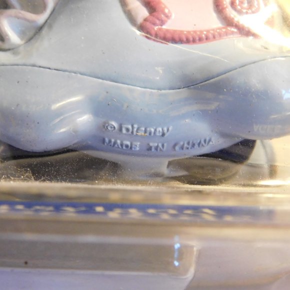 Disney Theme Park Exclusive Dumbo Ride Fantasy Land Die-Cast Metal Toy - Picture 6 of 8